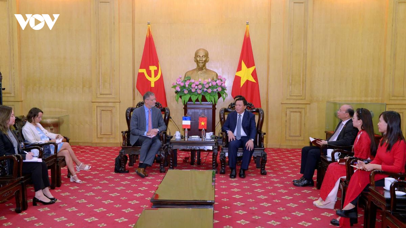 Ông Nguyễn Xuân Thắng tiếp Đại sứ Pháp tại Việt Nam