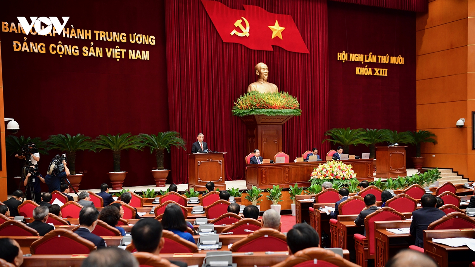 Khai mạc Hội nghị lần thứ 10 Ban chấp hành Trung ương Đảng khóa XIII