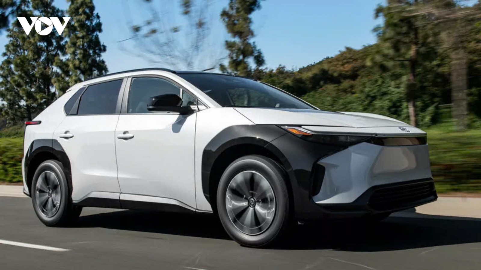 Toyota điều chỉnh kế hoạch sản xuất xe điện