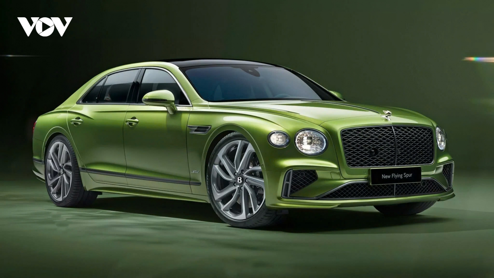 5 điểm đáng chú ý nhất của chiếc sedan hạng sang Bentley Flying Spur Speed 2025