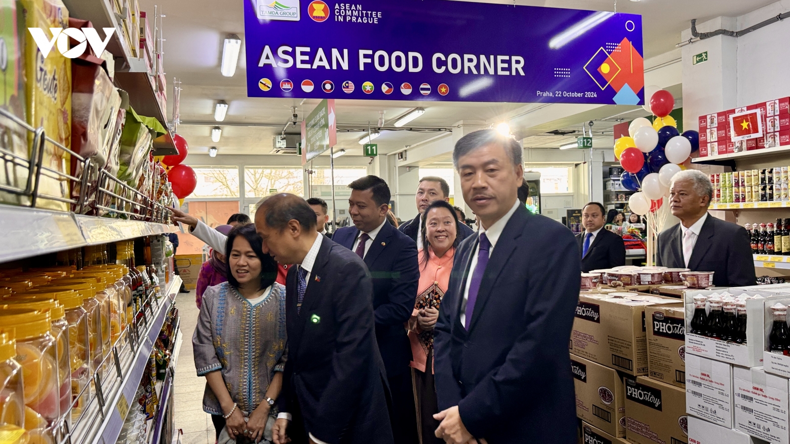 Đưa hàng hóa ASEAN đến gần hơn với người tiêu dùng tại CH Séc và châu Âu