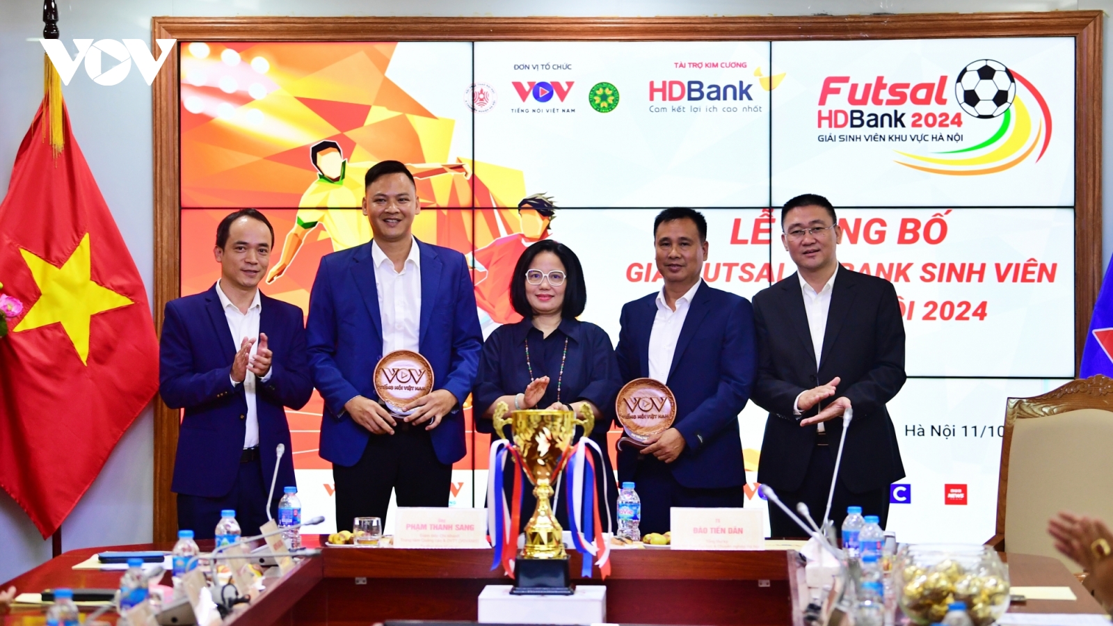 12 đội bóng tranh tài ở Giải Futsal HDBank Sinh viên khu vực Hà Nội 2024