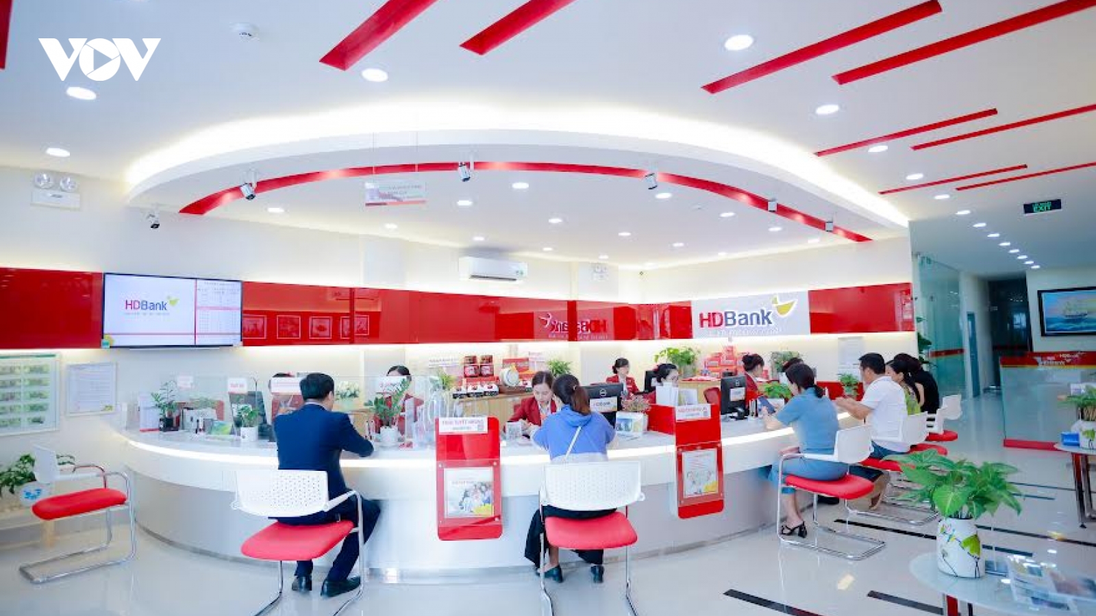 HDBank sát cánh cùng khách hàng vượt qua cơn bão Yagi
