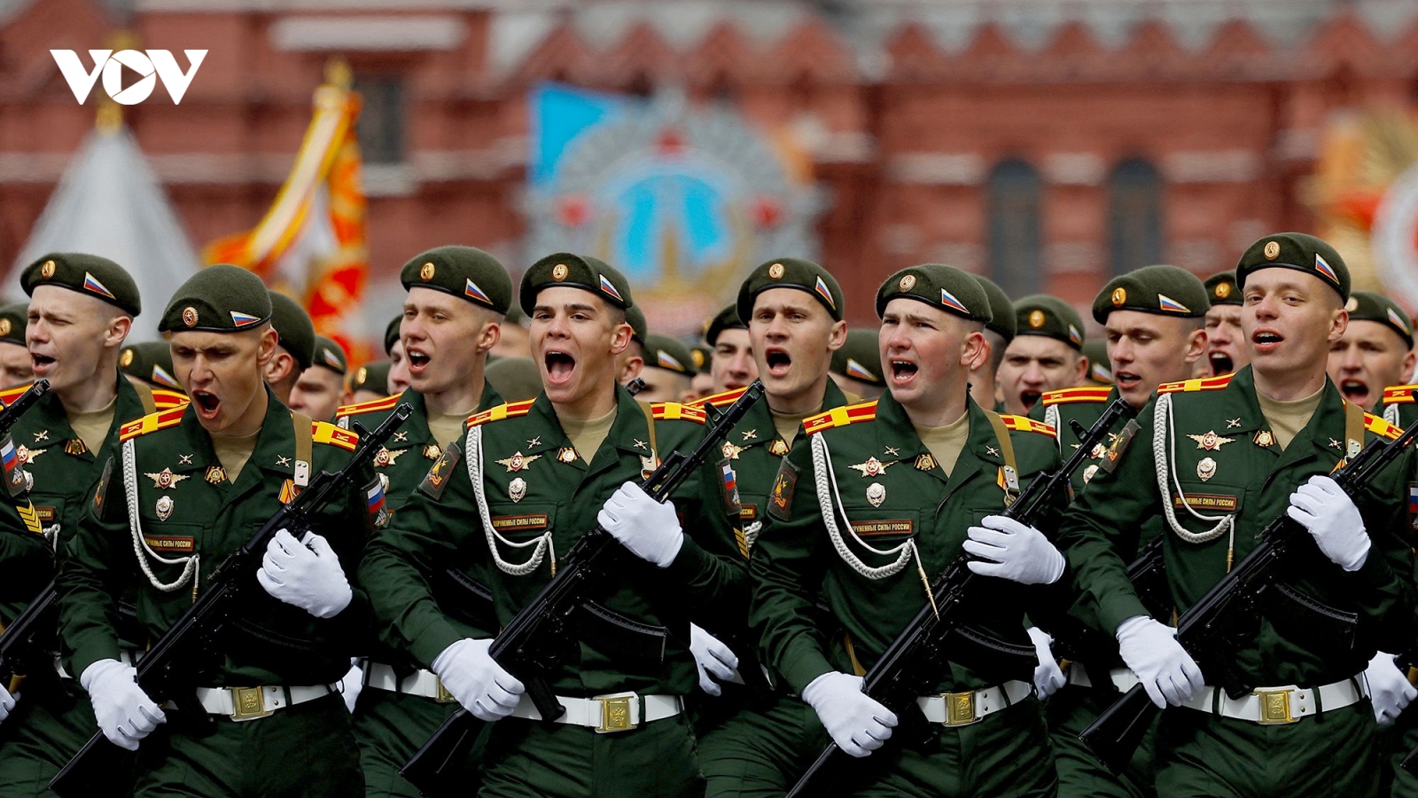 Nga lấy tiền từ đâu để tăng 25% chi tiêu quốc phòng trong xung đột với Ukraine
