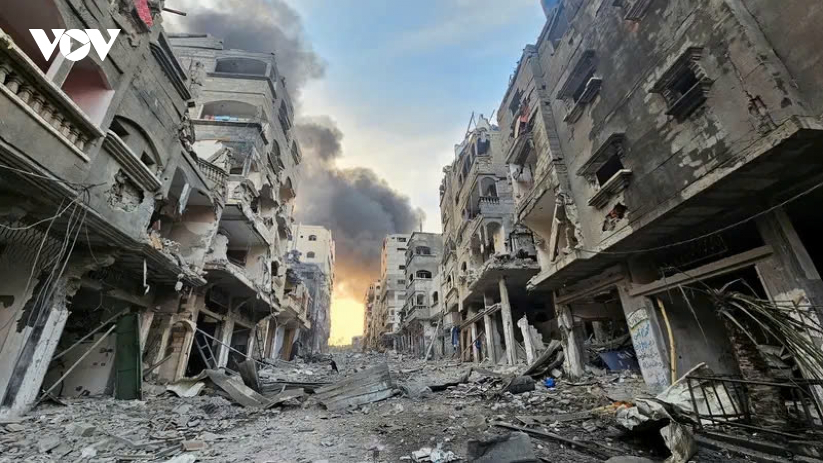Miền Bắc Gaza tiếp tục bị tấn công, viện trợ lương thực không đến được với người dân