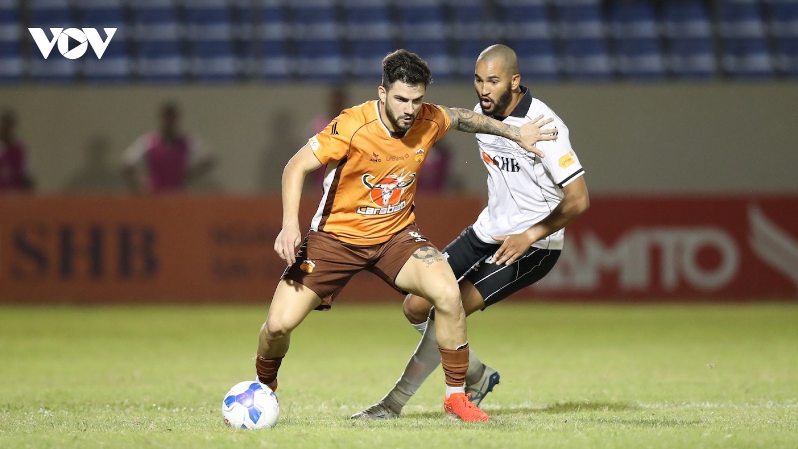 Bảng xếp hạng V-League 2024/2025 mới nhất: HAGL chính thức mất ngôi đầu