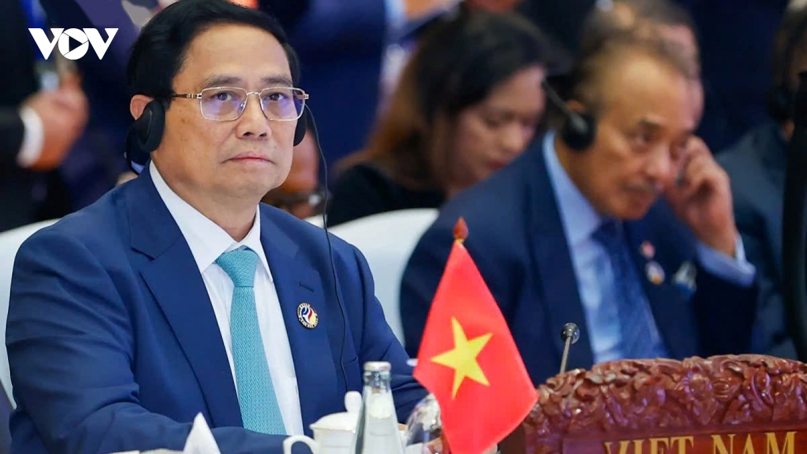 Vietnam urges ASEAN and China to promote strategic connectivity at Vientiane summit