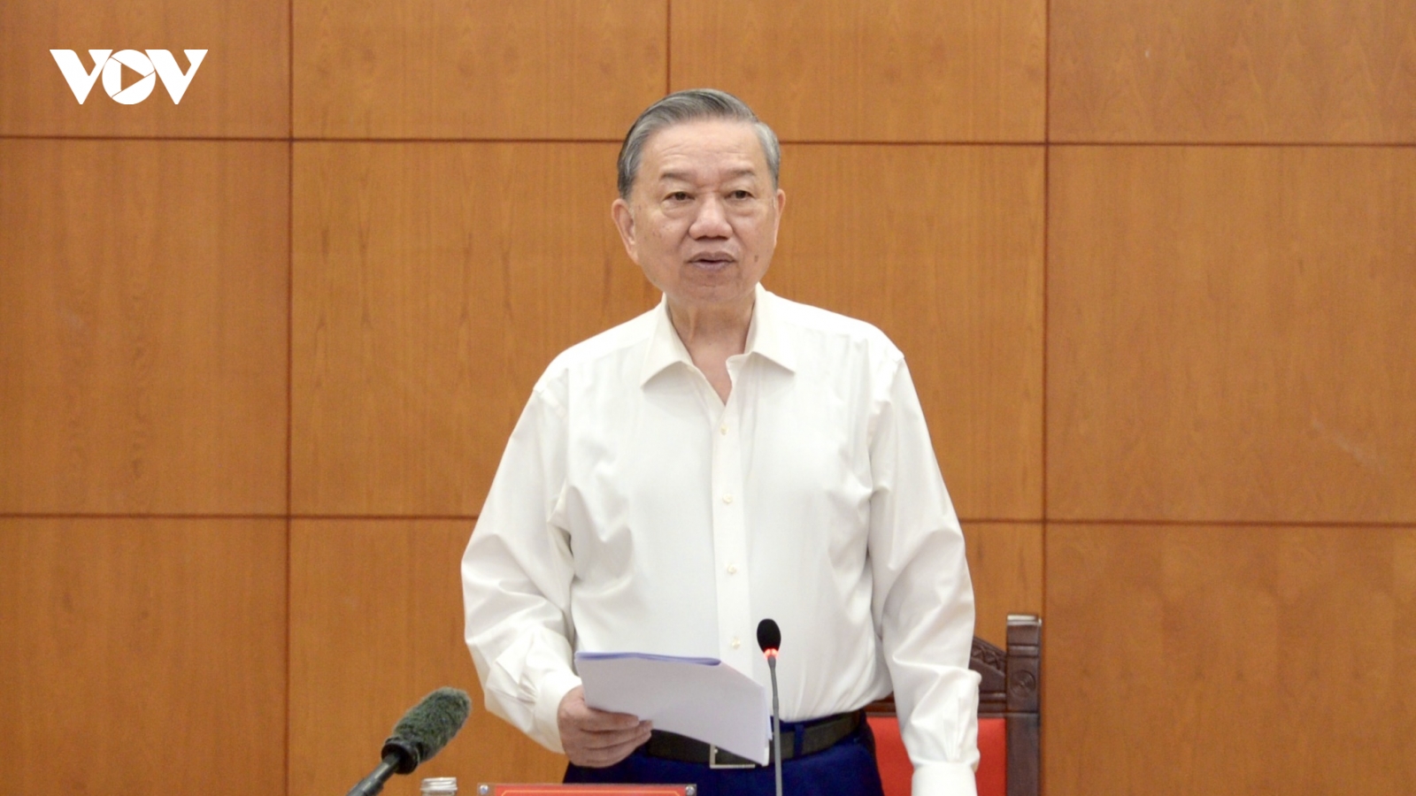 Tổng Bí thư: Phải coi phòng, chống lãng phí là nhiệm vụ ngang hàng với phòng, chống tham nhũng