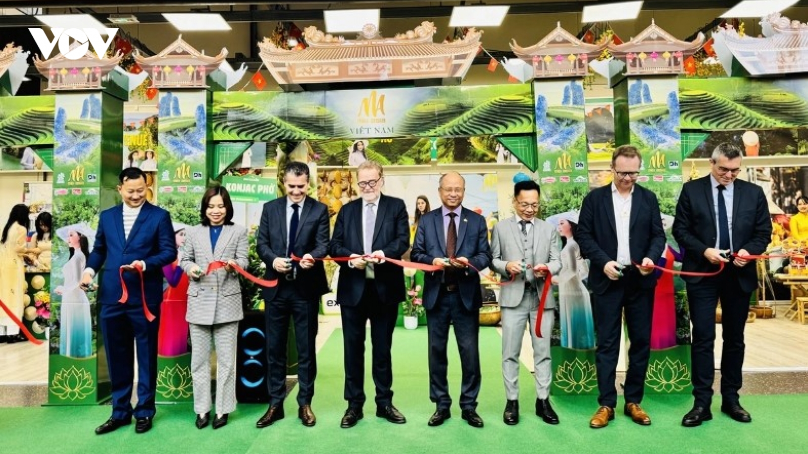 Vietnamese consumer goods introduced in France