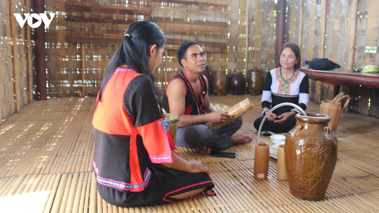Ngất ngây men rượu cần của đồng bào Raglai ở tỉnh Ninh Thuận