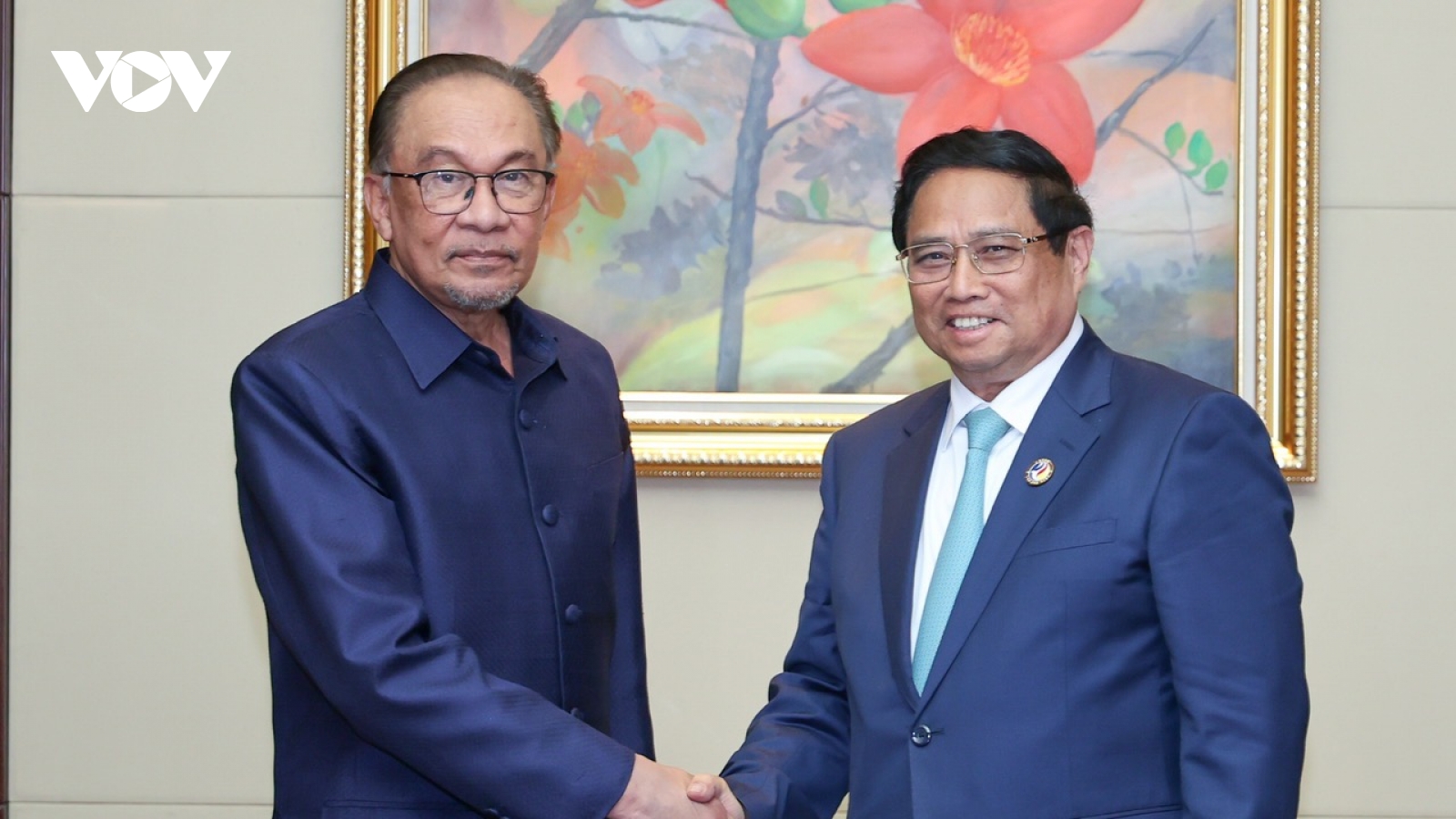 Thủ tướng Phạm Minh Chính hội kiến Thủ tướng Malaysia Anwar Ibrahim