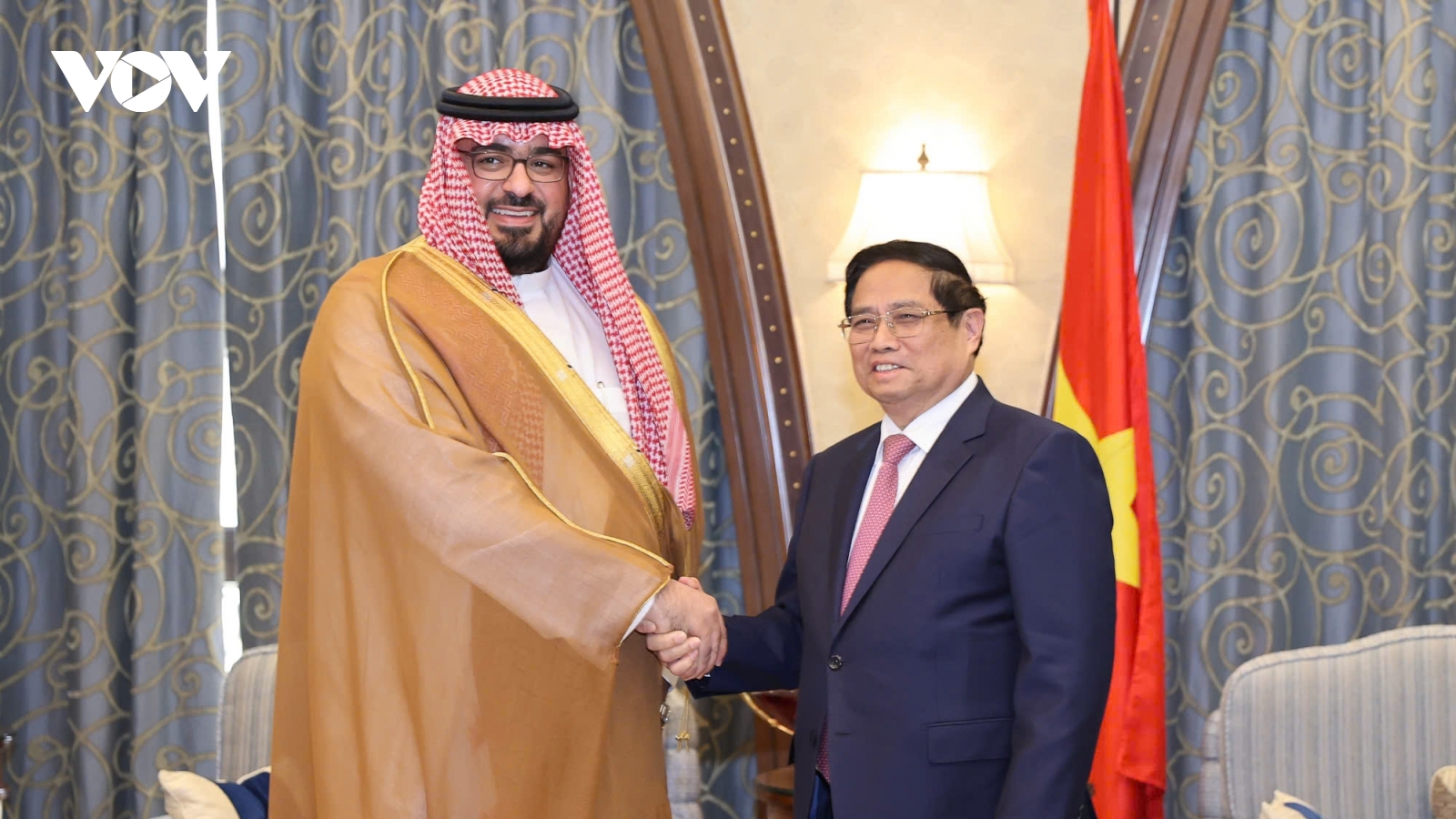 Thủ tướng tiếp ông Faisal bin Fadhil Al-Ibrahim Bộ trưởng Bộ Kinh tế và Kế hoạch Saudi Arabia