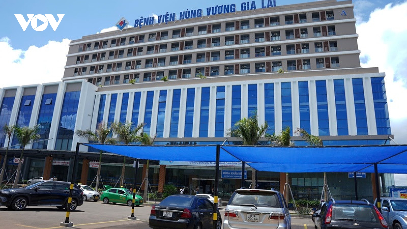 Nữ kế toán UBND xã rơi từ tầng 9 bệnh viện tử vong