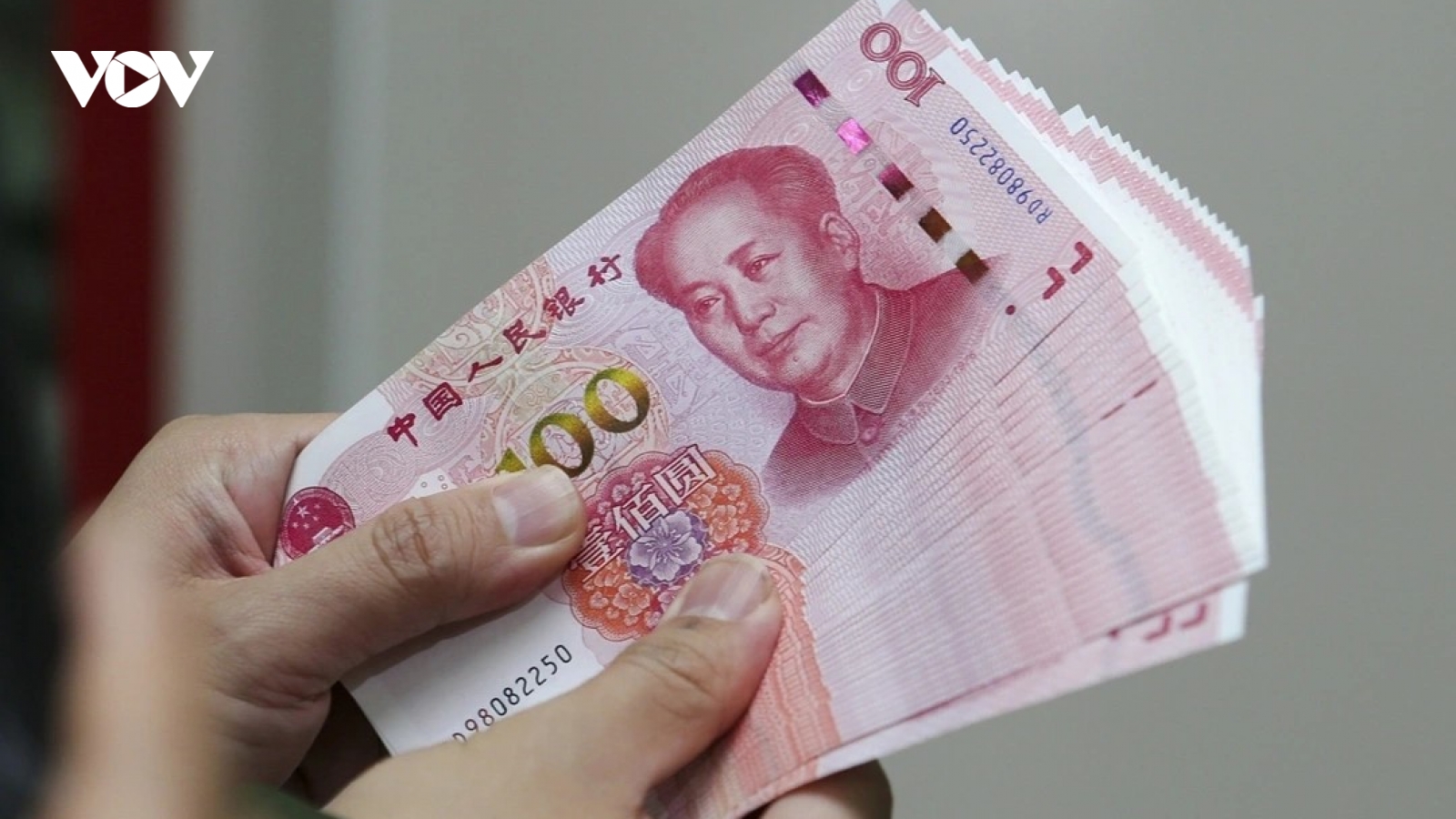 Trung Quốc hạ dự báo tăng trưởng GDP