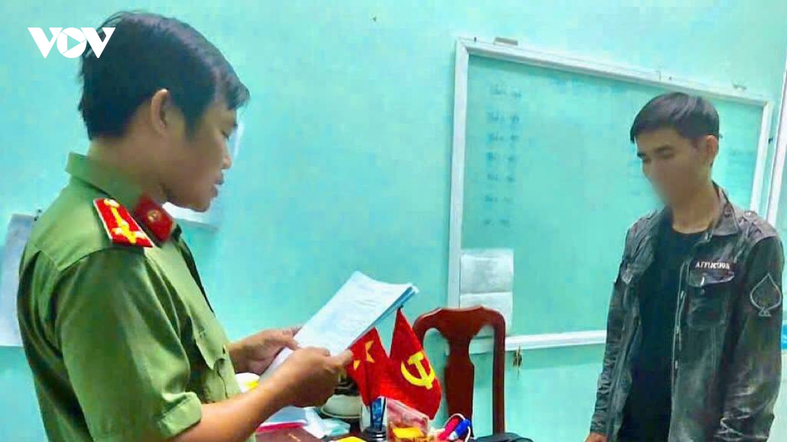Nổ súng hăm dọa chủ nhà vì mâu thuẫn cá nhân