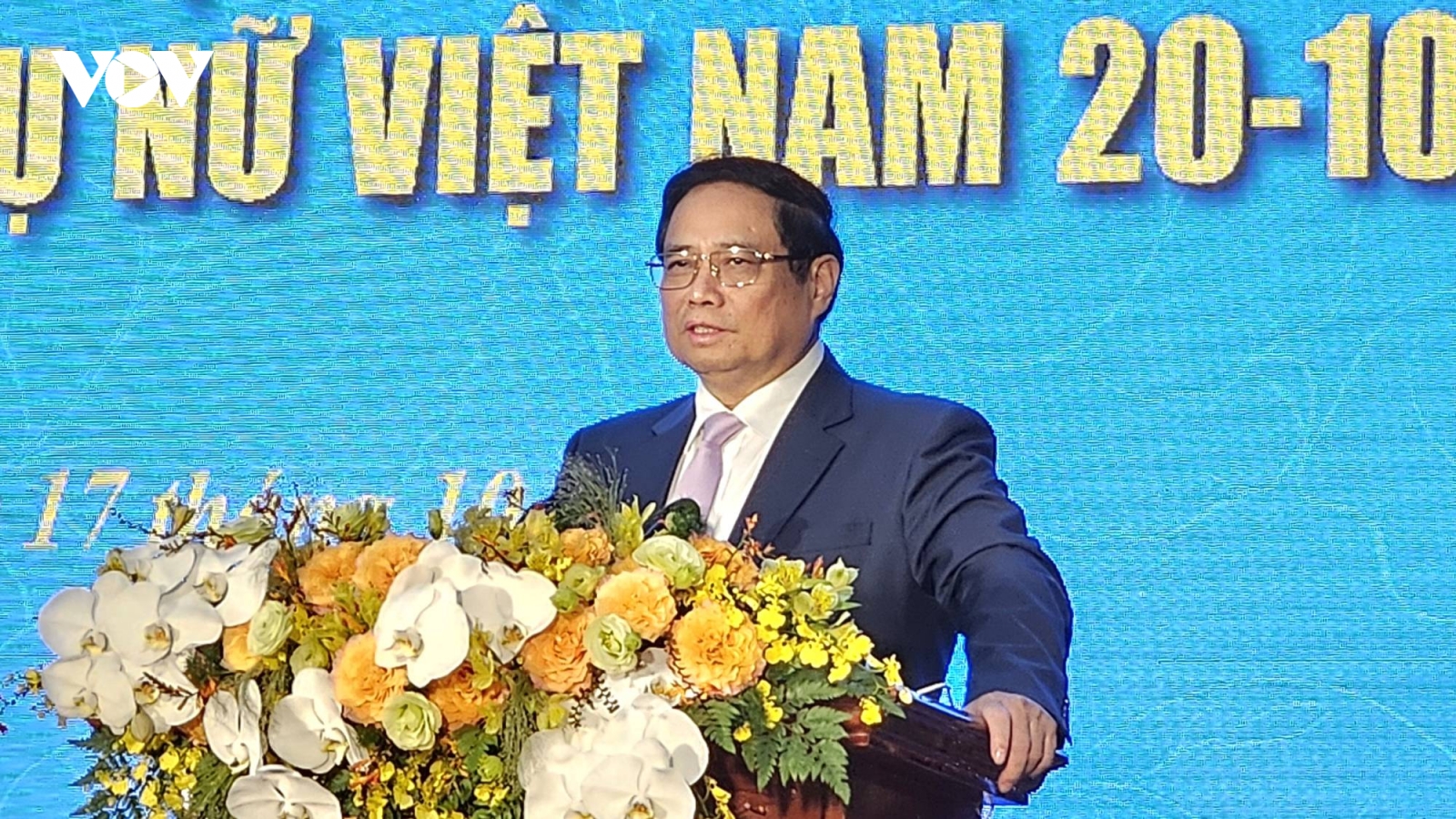 Thủ tướng: Truyền thống, phẩm chất tốt đẹp của phụ nữ Việt Nam sẽ mãi tỏa sáng