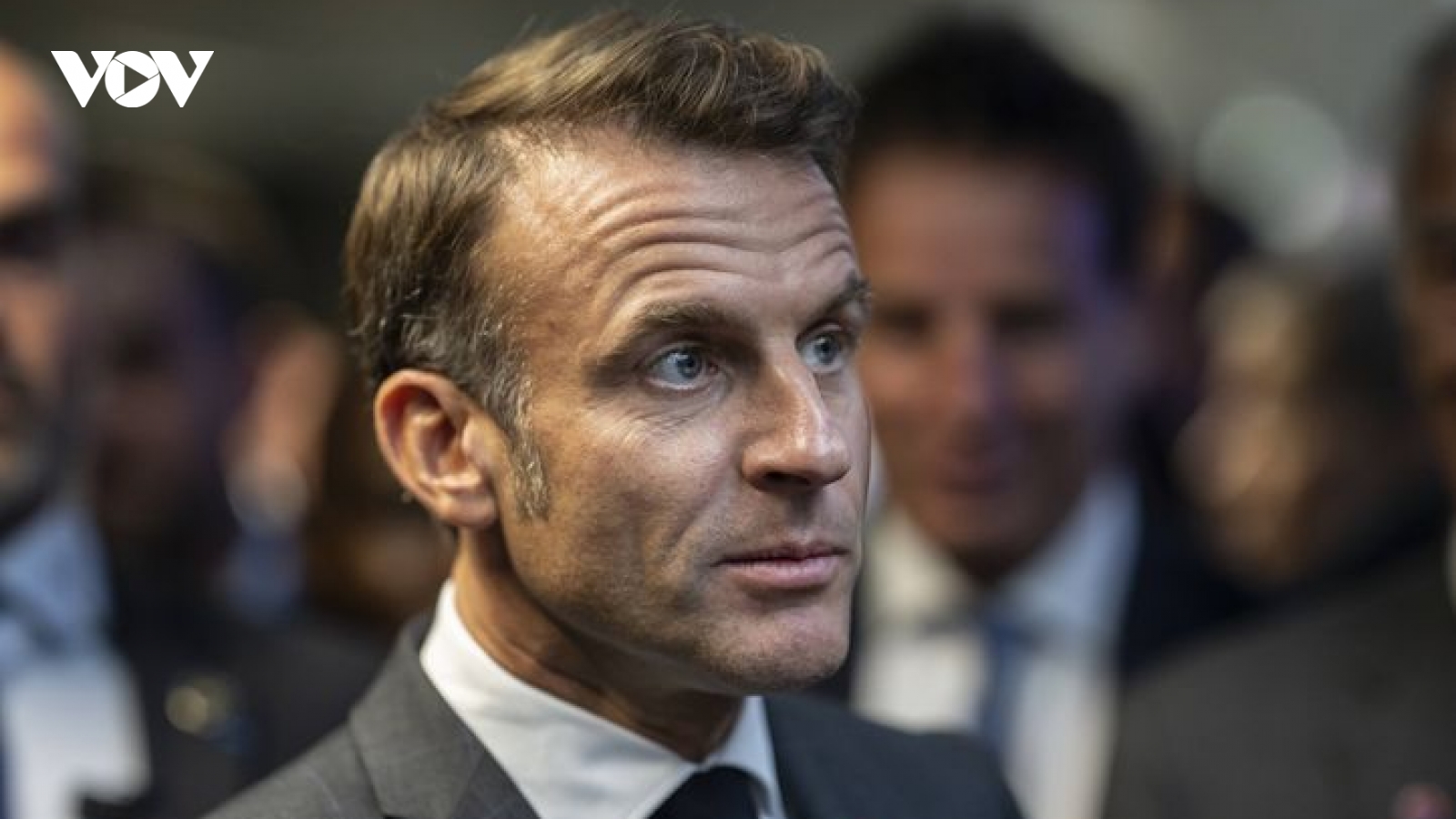 Tổng thống Pháp Macron thăm trại huấn luyện binh sĩ Ukraine tại Pháp