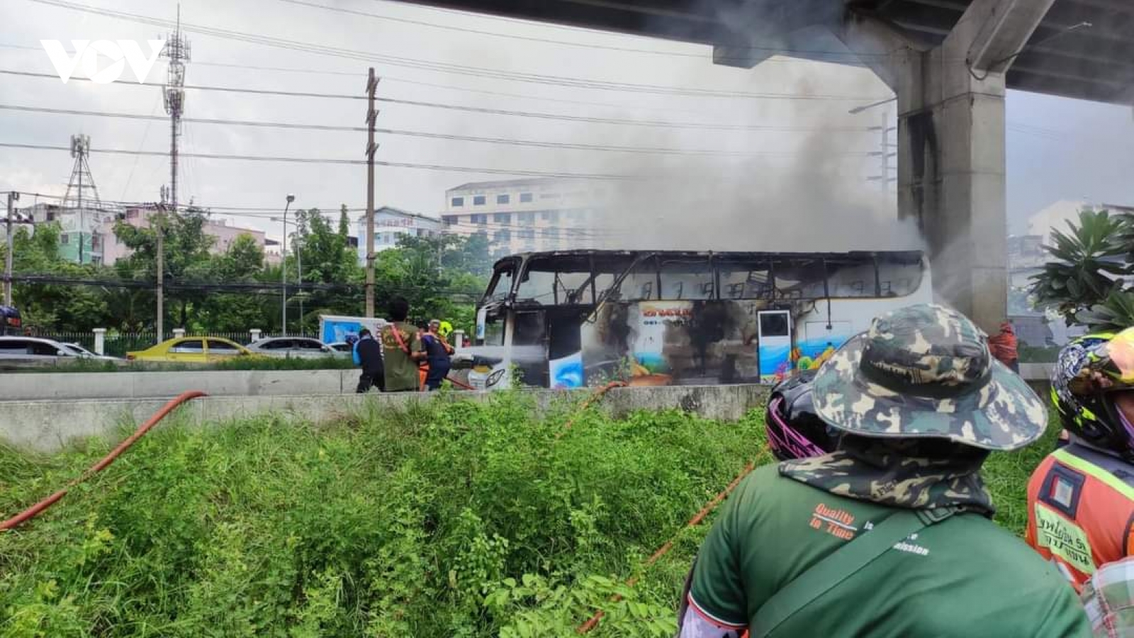 Cháy xe bus chở học sinh ở Thái Lan, hàng chục trường hợp thương vong