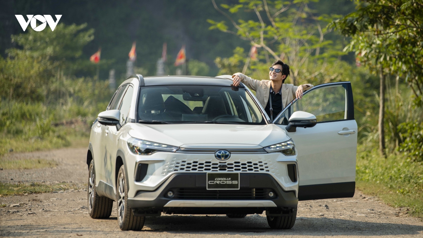 Bảng giá xe ô tô Toyota tháng 10/2024: Nhiều mẫu xe được ưu đãi 50% phí trước bạ
