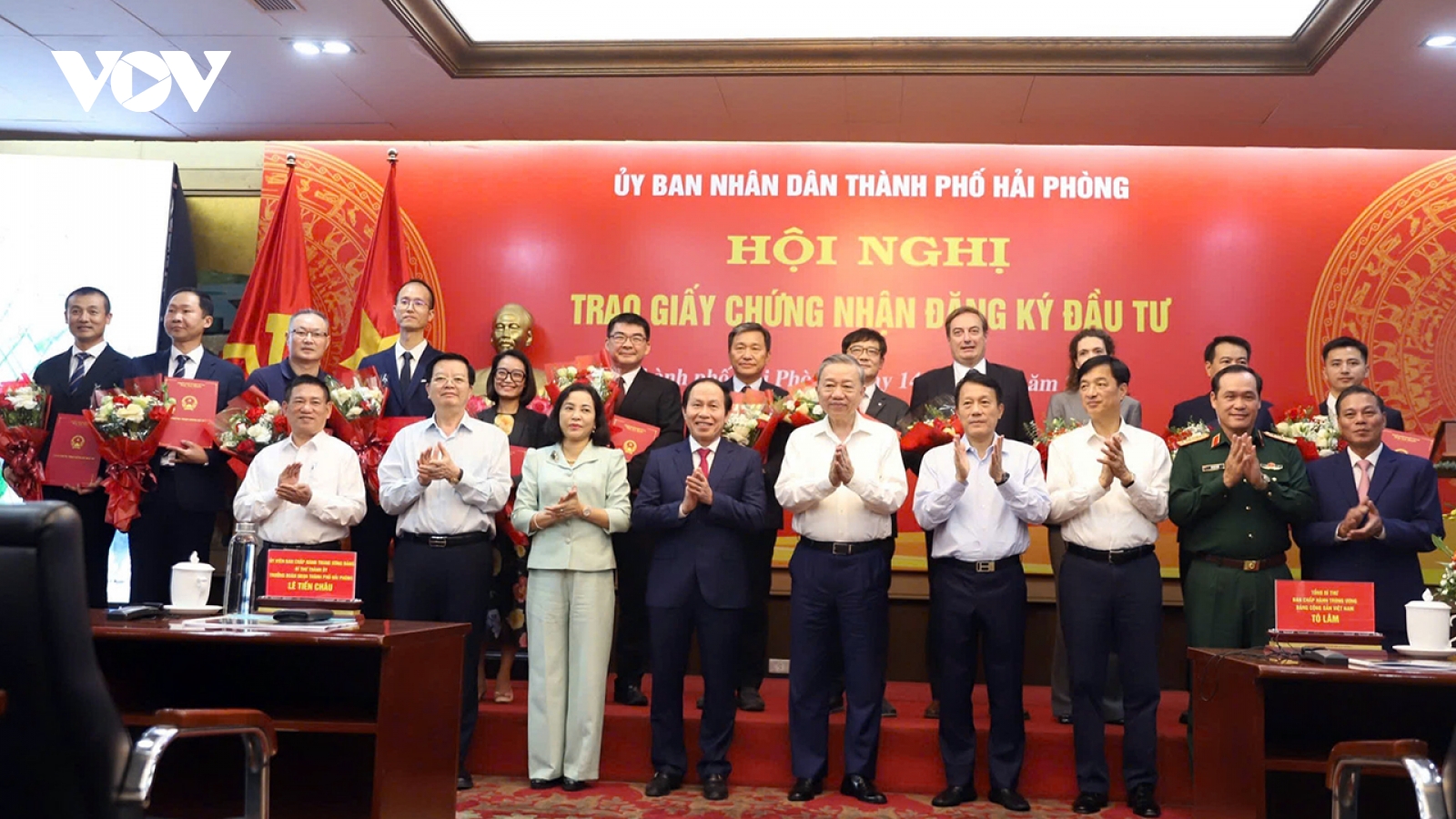 Hải Phòng trao chứng nhận đầu tư cho 12 dự án FDI, tổng vốn 1,8 tỷ USD