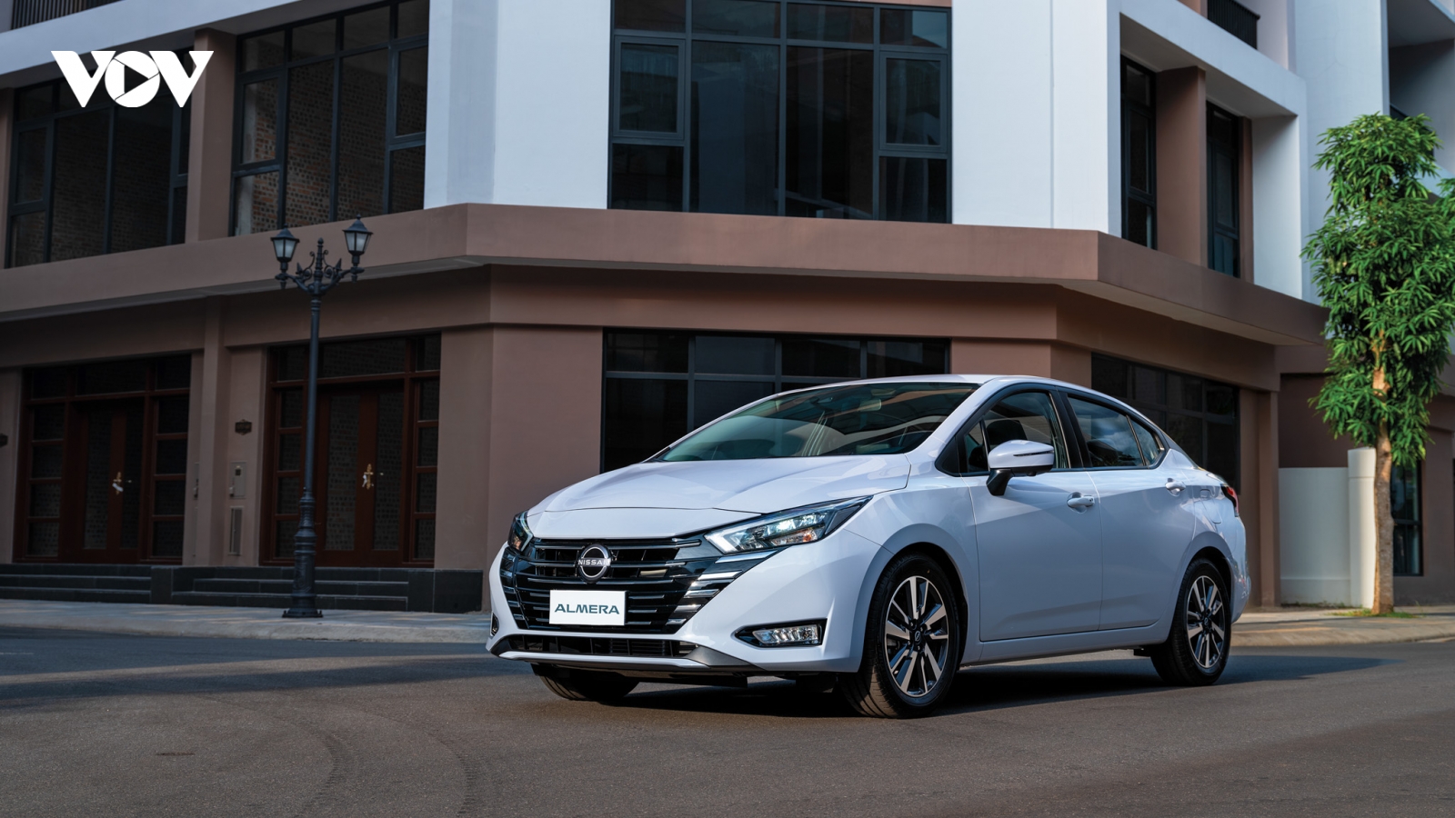Nissan Almera 2024 ra mắt thị trường Việt Nam, giá từ 489 triệu đồng