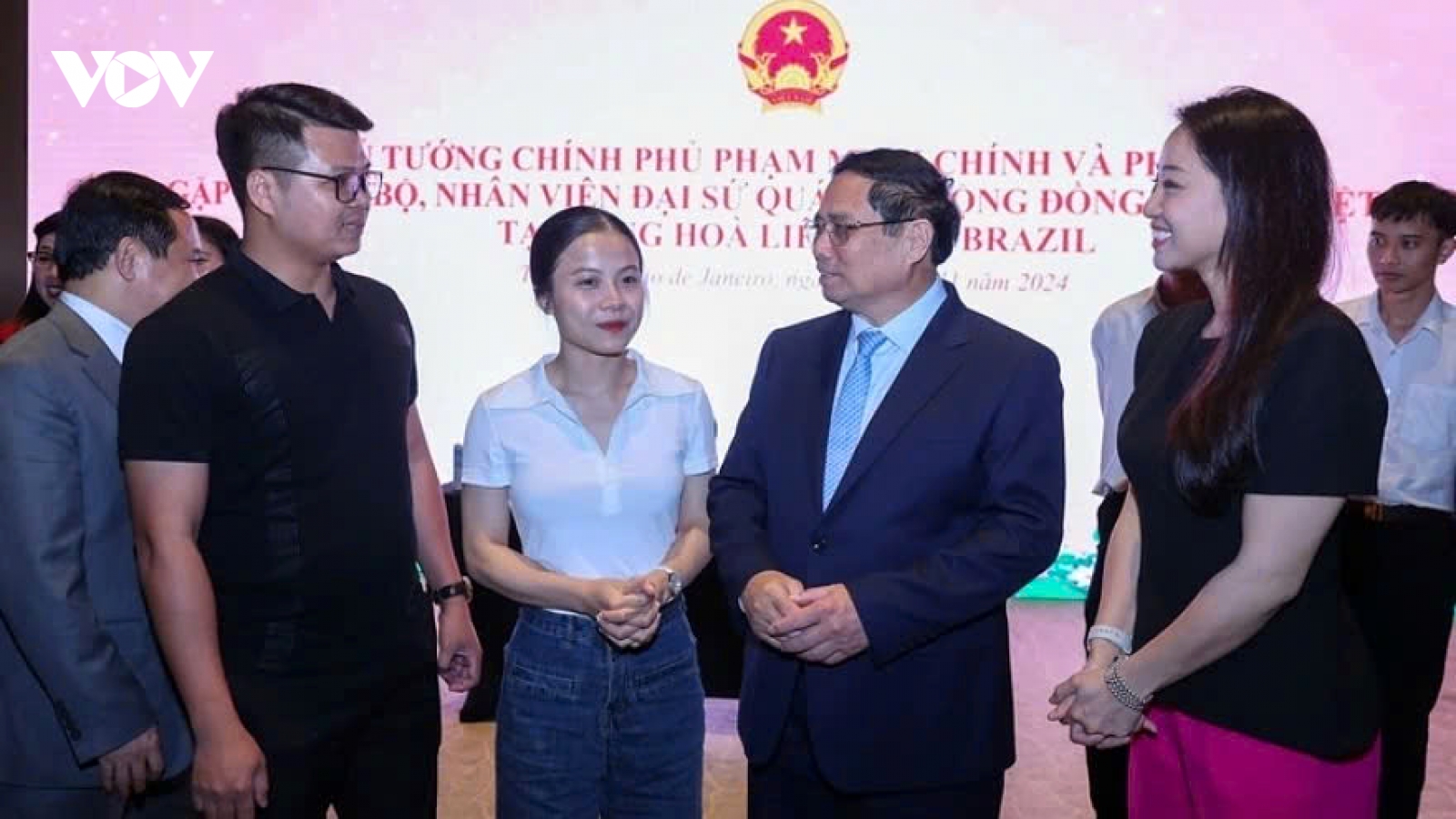 PM Pham Minh Chinh meets Vietnamese expatriates in Brazil