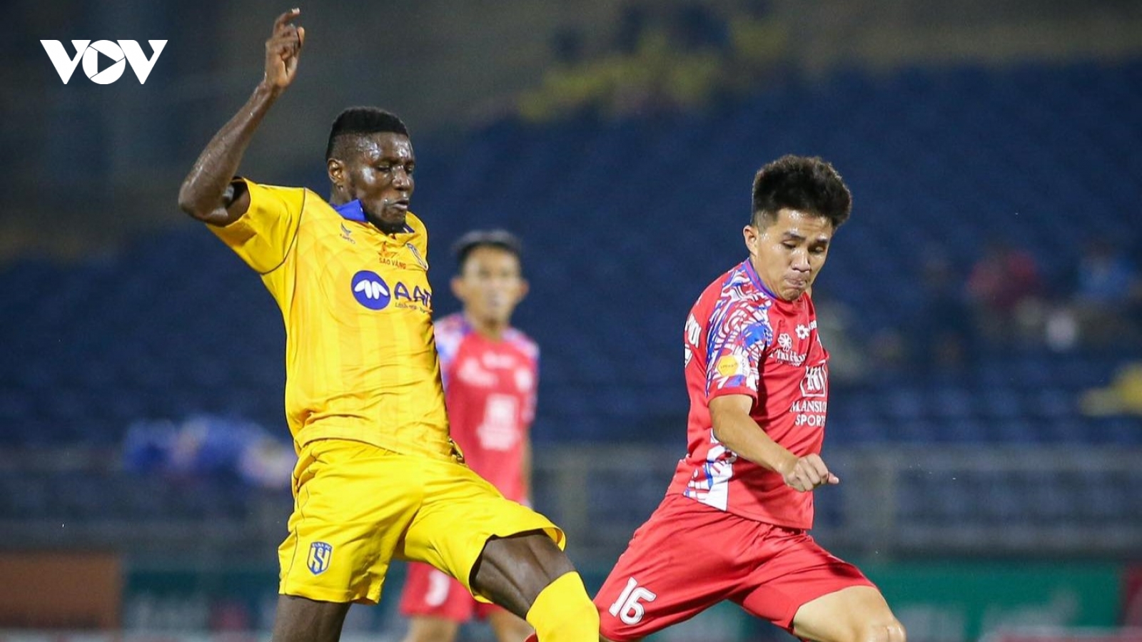 Kết quả bóng đá hôm nay 2/11: SLNA chưa biết thắng ở V-League