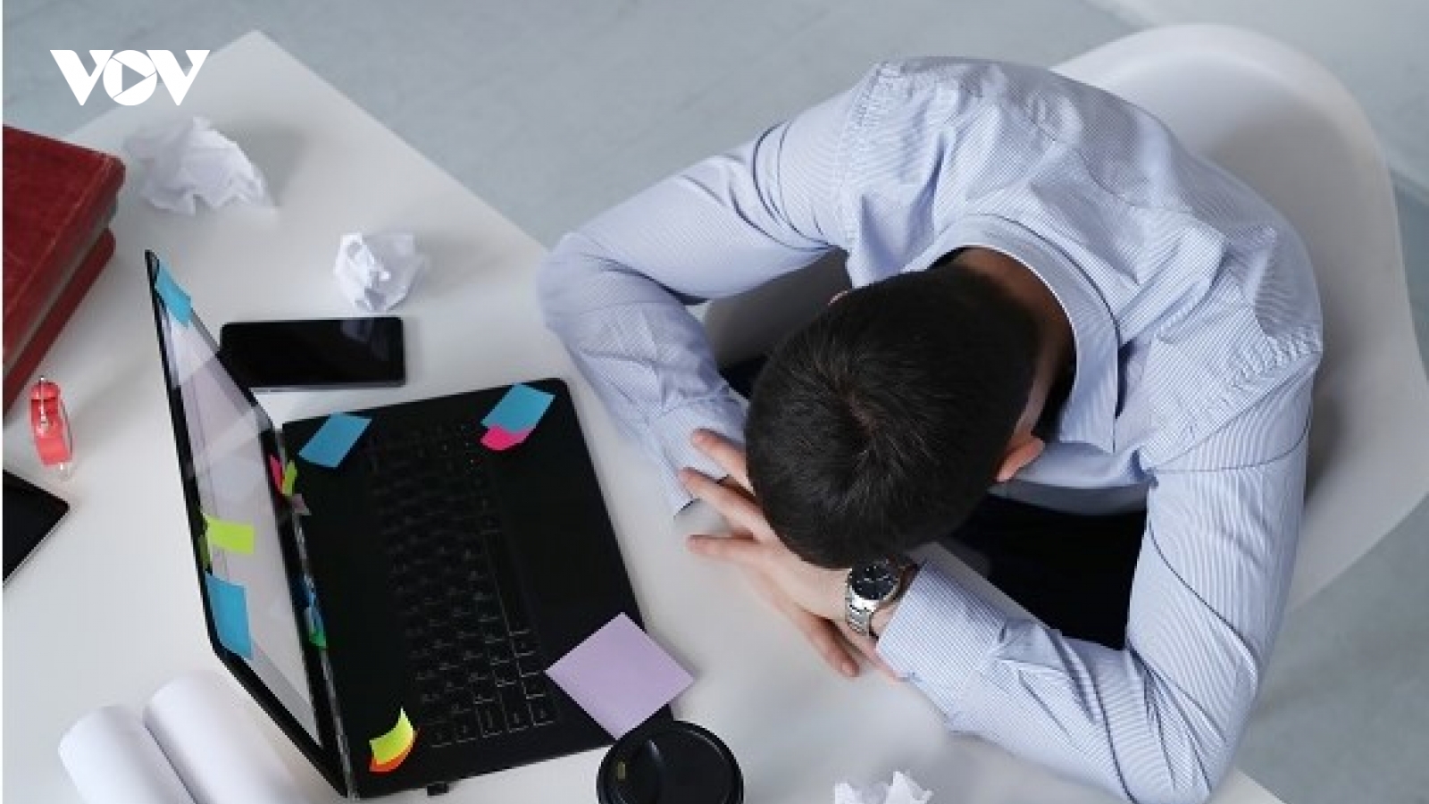 Bố mẹ muốn tôi bỏ công việc 30 triệu ở thành phố về quê làm 15 triệu nhưng gần nhà
