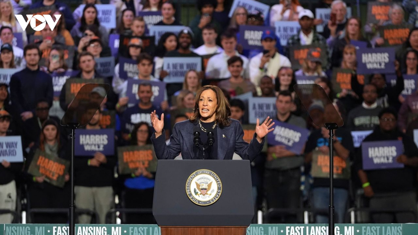 Bà Harris không nhắc tới ông Trump trong bài phát biểu cuối cùng ở Michigan