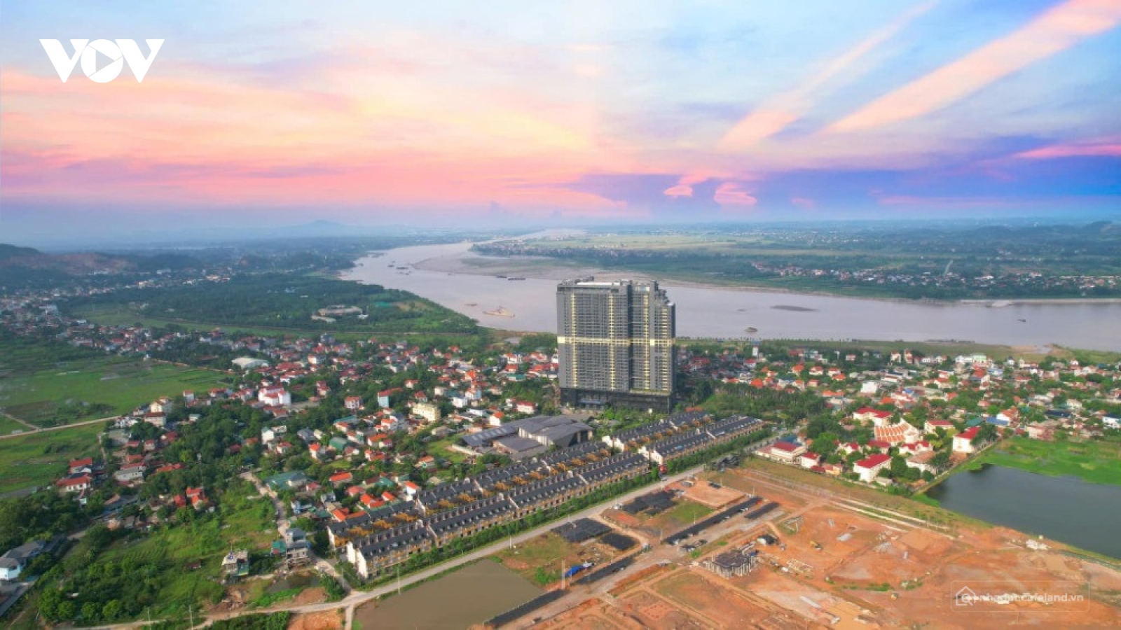 Bất động sản Thanh Thủy tăng giá mạnh nhờ lực đẩy từ du lịch khoáng nóng