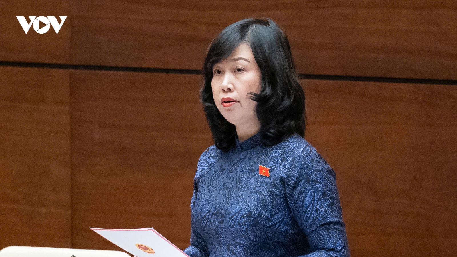 Bộ trưởng Đào Hồng Lan đề nghị thí điểm cấm thuốc lá điện tử, thuốc lá nung nóng