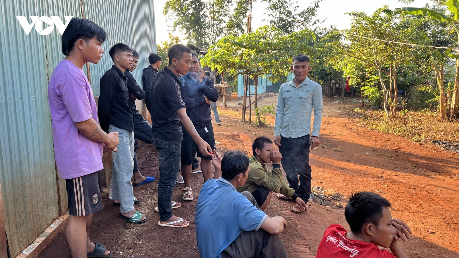 Đường trở về của 7 thanh niên người J'rai bị lừa bán sang Campuchia
