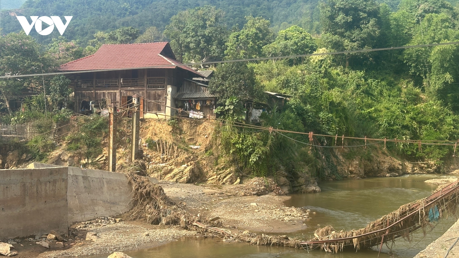 Chia sẻ khó khăn với vùng ảnh hưởng thiên tai ở Sơn La