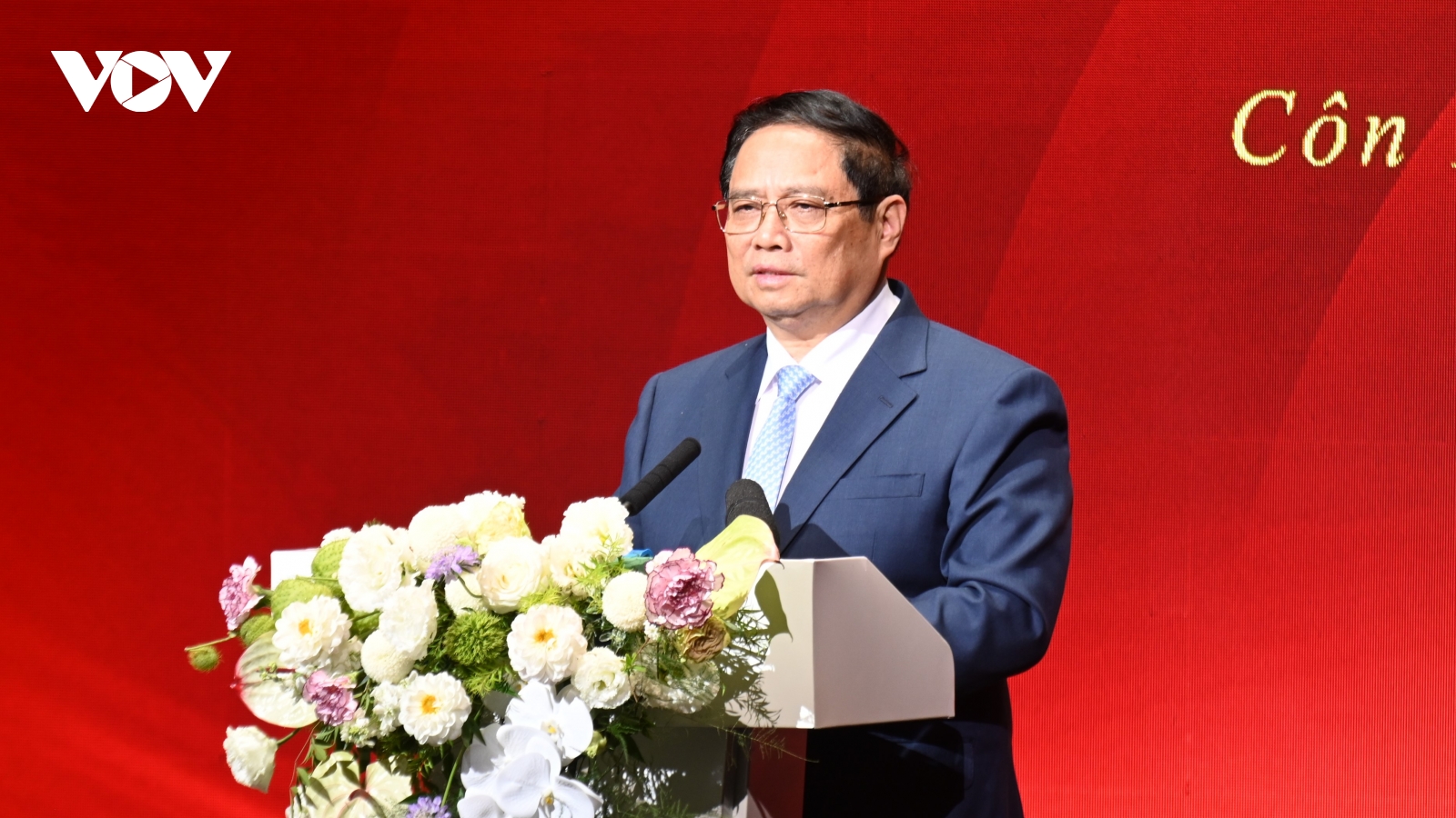 Thủ tướng gặp gỡ cán bộ Tổng Lãnh sự quán và cộng đồng người Việt Nam ở Vân Nam