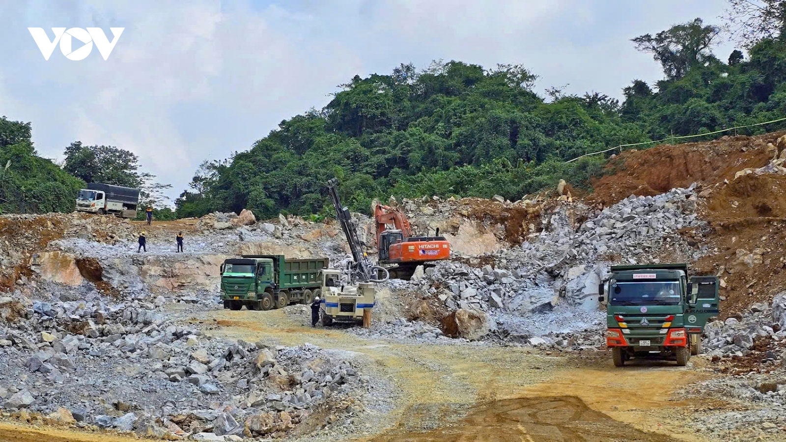 "Bàn giao đất trước, nhận bồi thường sau" ở dự án cao tốc Đồng Đăng – Trà Lĩnh