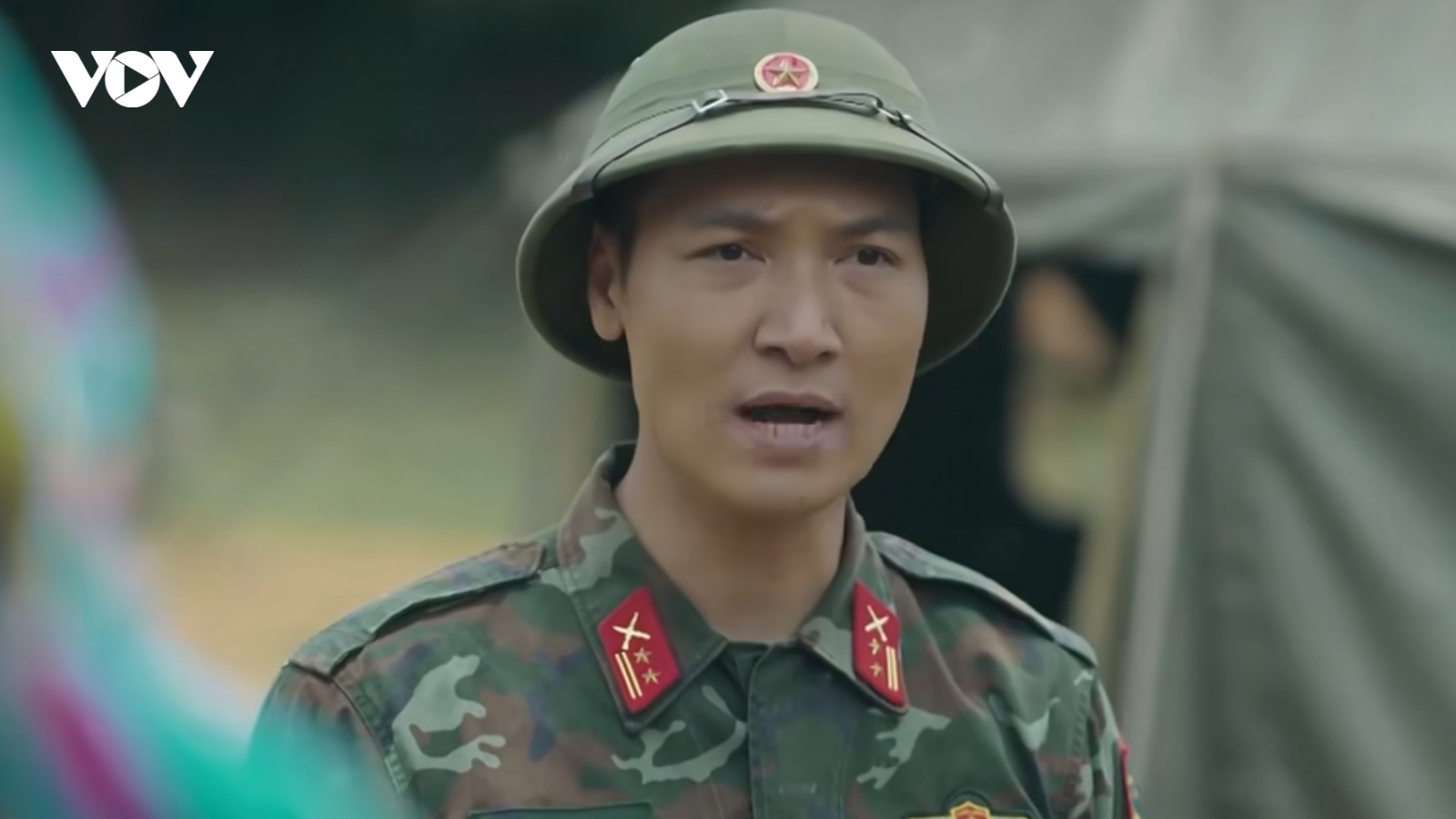 "Không thời gian" tập 3: Huy và Lĩnh bức xúc vì sự vô tâm của Trung tá Đại