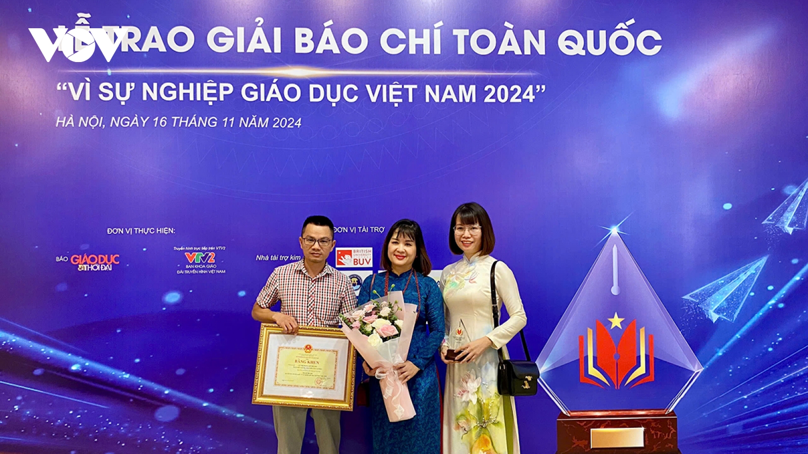 VOV nhận giải Đặc biệt Giải báo chí toàn quốc Vì sự nghiệp Giáo dục Việt Nam