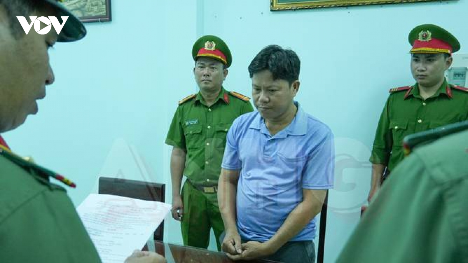 Bắt đối tượng tổ chức cho người khác trốn đi nước ngoài