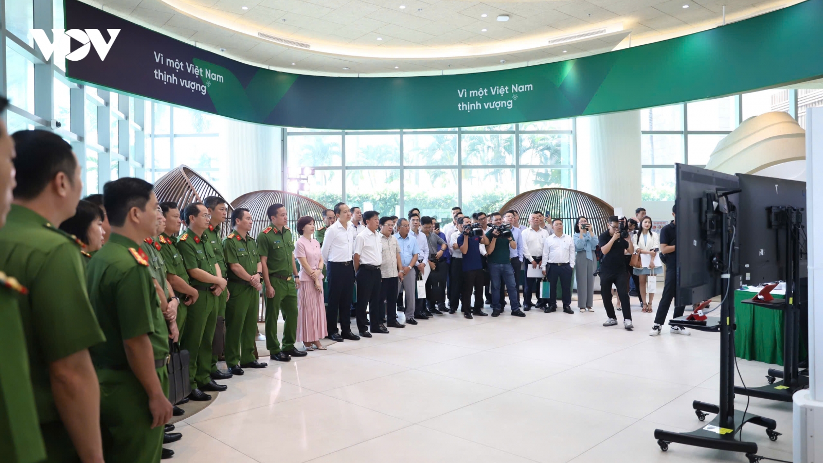 Nhiều tổ chức tín dụng tại TP.HCM chưa quan tâm biện pháp phòng ngừa cướp ngân hàng