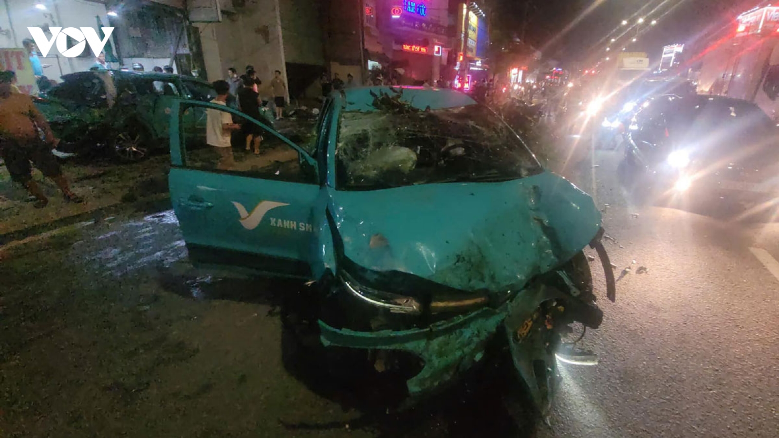 Tài xế taxi gây tai nạn liên tiếp ở Bình Dương không vi phạm nồng độ cồn