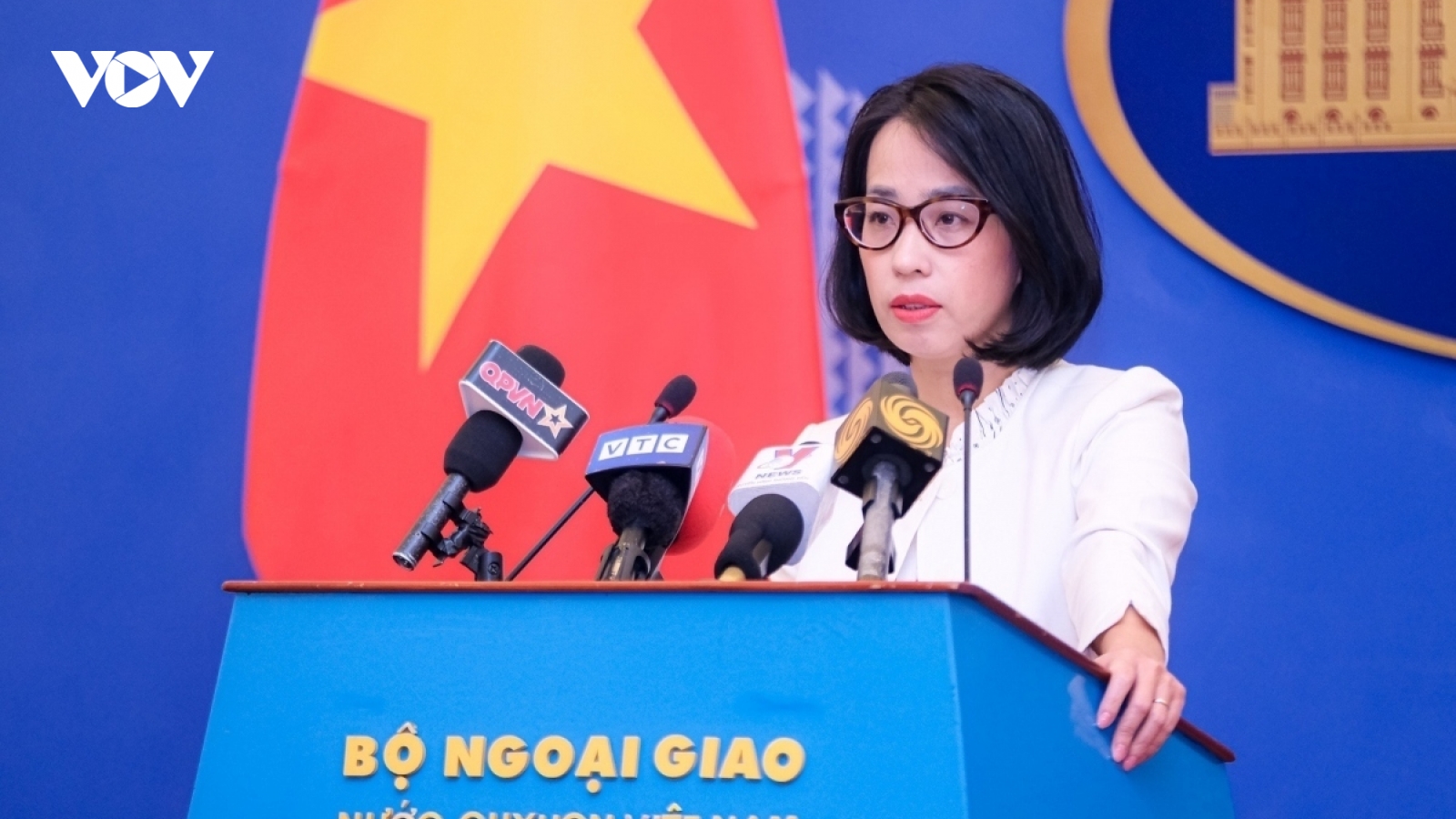 Việt Nam bác thông tin siết chặt thị thực với người nước ngoài