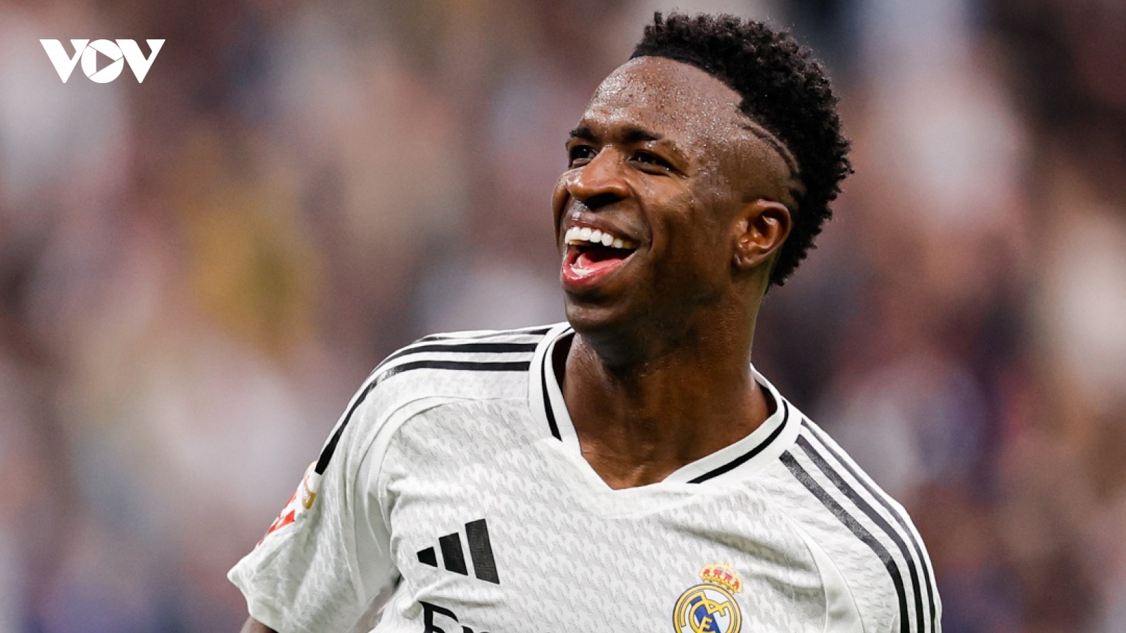 Vinicius ghi hat-trick, Real Madrid thắng hủy diệt Osasuna