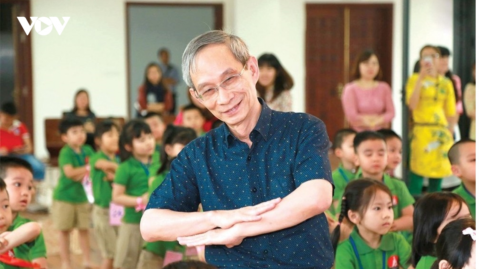 "Ông nội của 22 bé Làng Nủ" và những câu chuyện về lòng tử tế