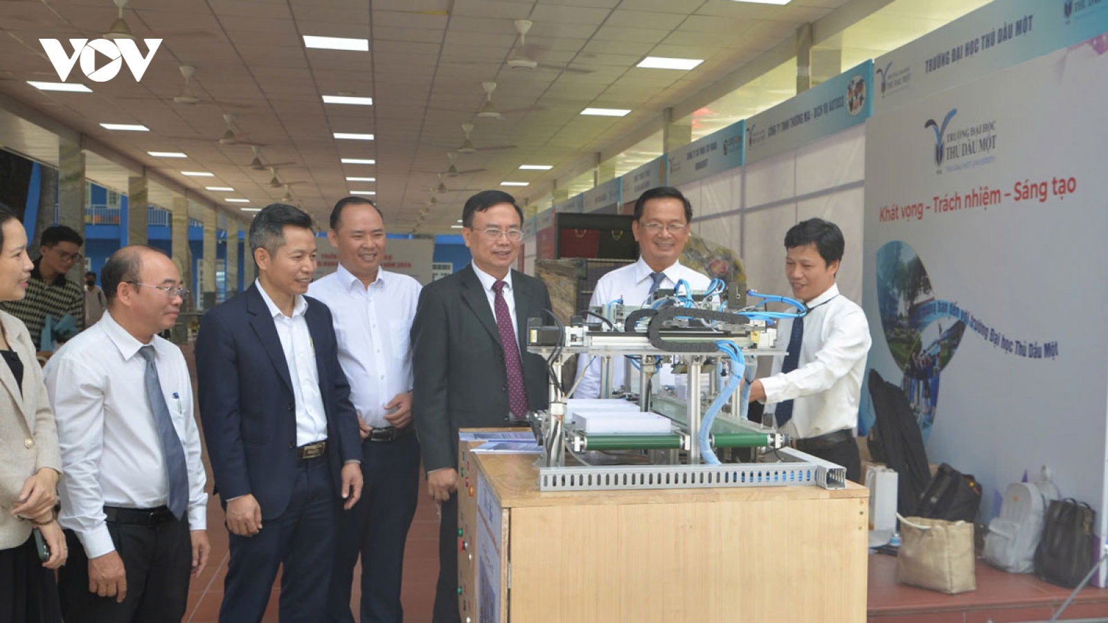 Đại học Thủ Dầu Một cùng nông dân Bình Dương xây dựng nông nghiệp xanh, bền vững