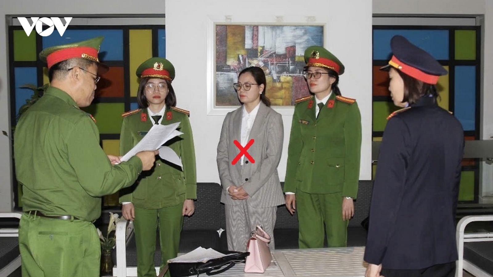 Bắt tạm giam Cục trưởng Cục Hải quan Hà Nam Ninh về tội nhận hối lộ
