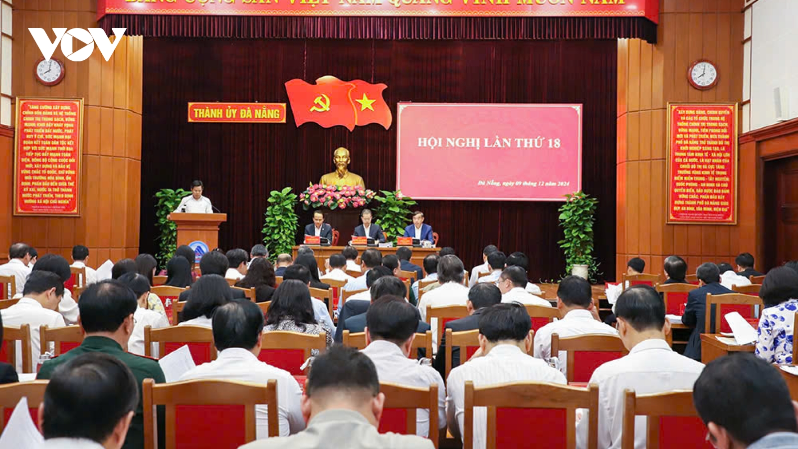 Đà Nẵng chọn chủ đề năm 2025 là năm tập trung sắp xếp tinh gọn bộ máy