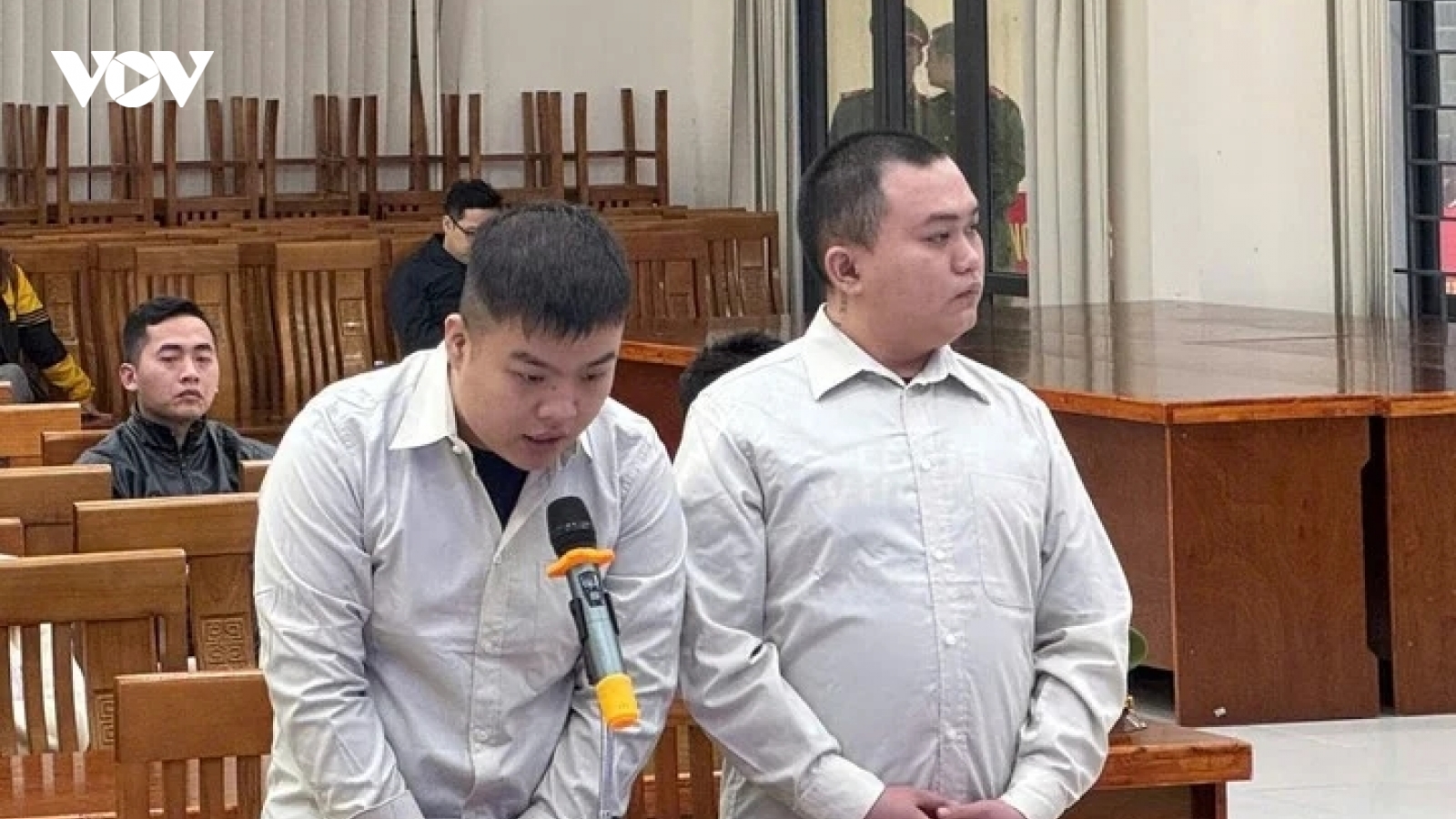 Thuê căn hộ cao cấp để bán ma túy, 2 thanh niên lĩnh hơn 31 năm tù