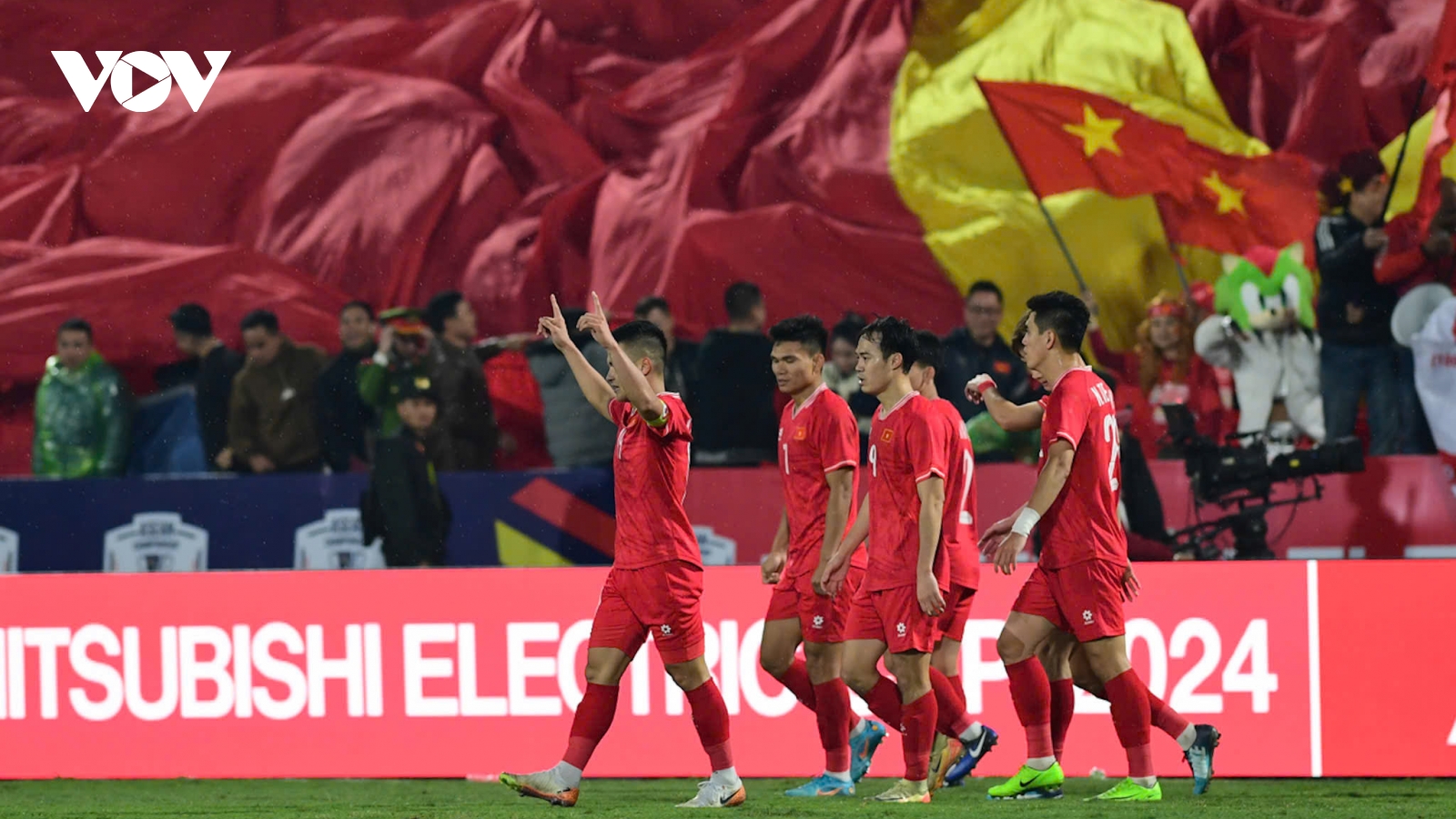 Kết quả ASEAN Cup 2024 tối 15/12: Quang Hải ghi bàn, ĐT Việt Nam hạ đẹp Indonesia