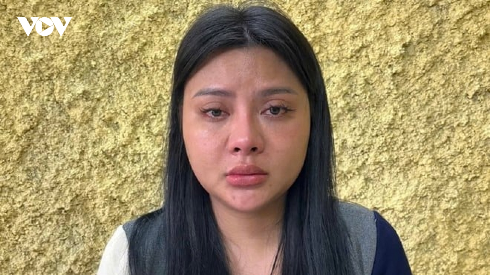 Nữ môi giới bất động sản bị khởi tố vì lừa đảo "mua nhà đất giá ưu đãi"