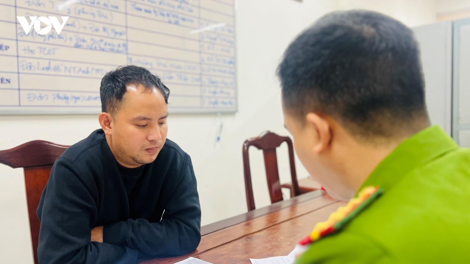 Tạm giữ hình sự đối tượng mua bán bộ phận cơ thể người